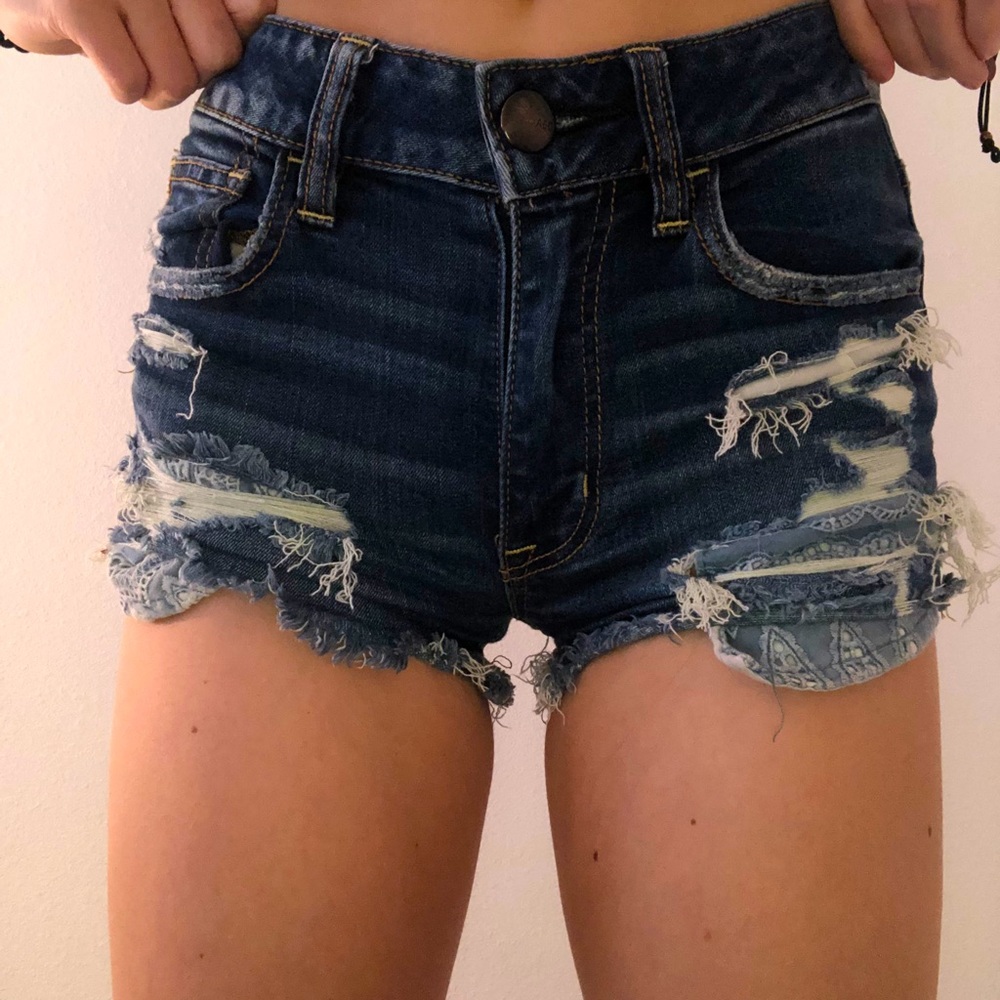 American eagle ripped blue Jean shorts
